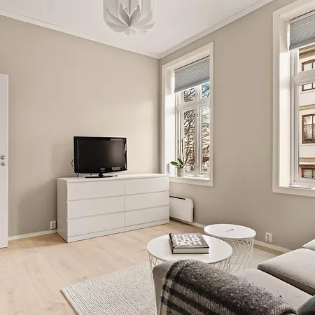 Διαμέρισμα Dinbnb I Discover The Hidden Gems Of I Easy Check-in *